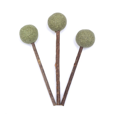 😻 Why Are Cats Losing Their Minds Over This Natural Toy Set?